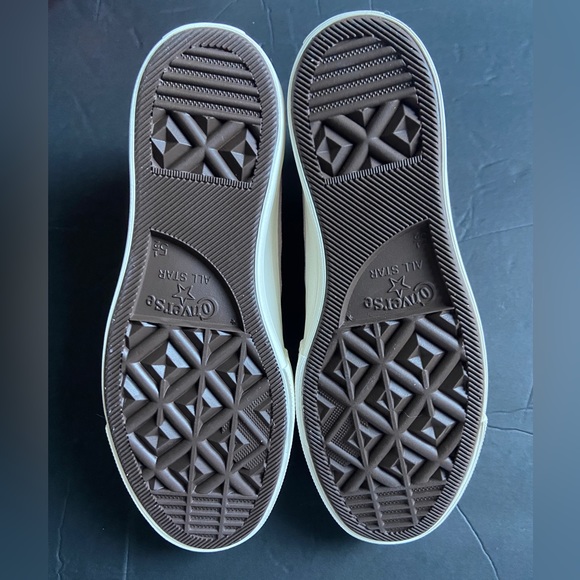 Air Jordan 1 Mid SE GS 'Metallic Gold' - Picture 4 of 4